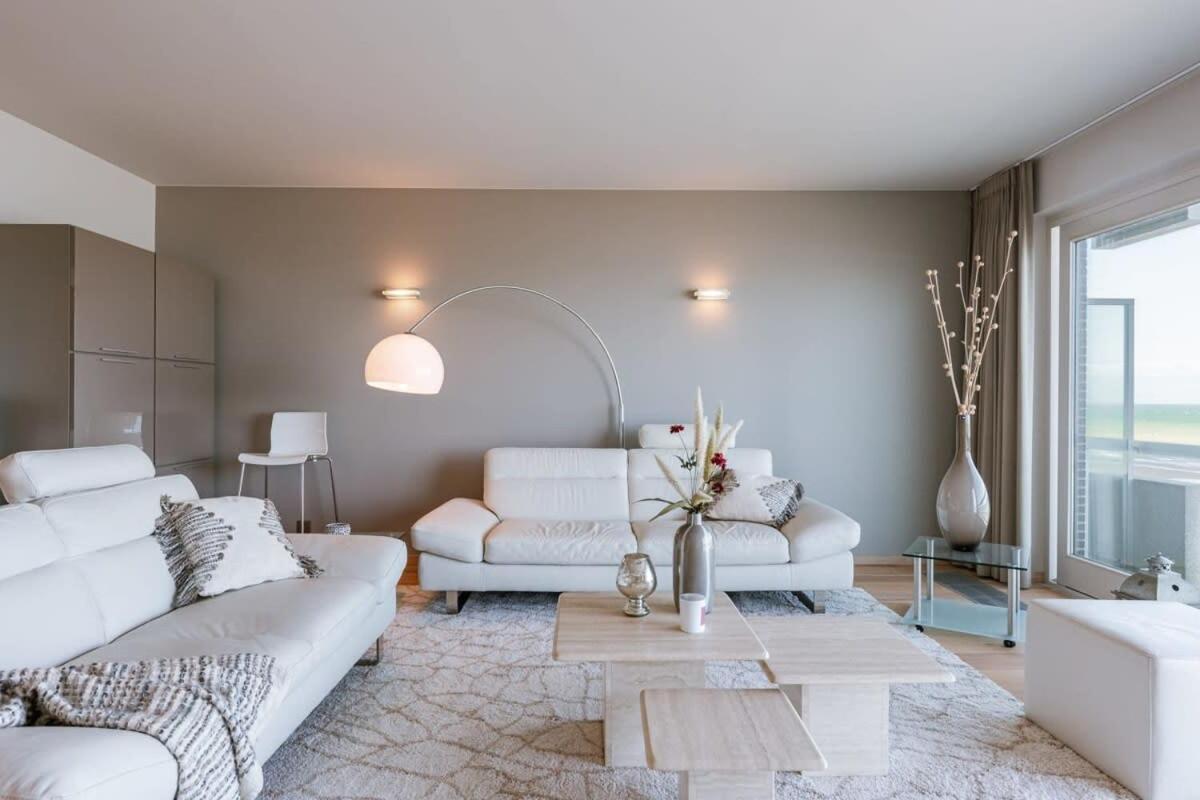 Huswell - Apartment With Stunning Sea View In Middelkerke Exterior photo