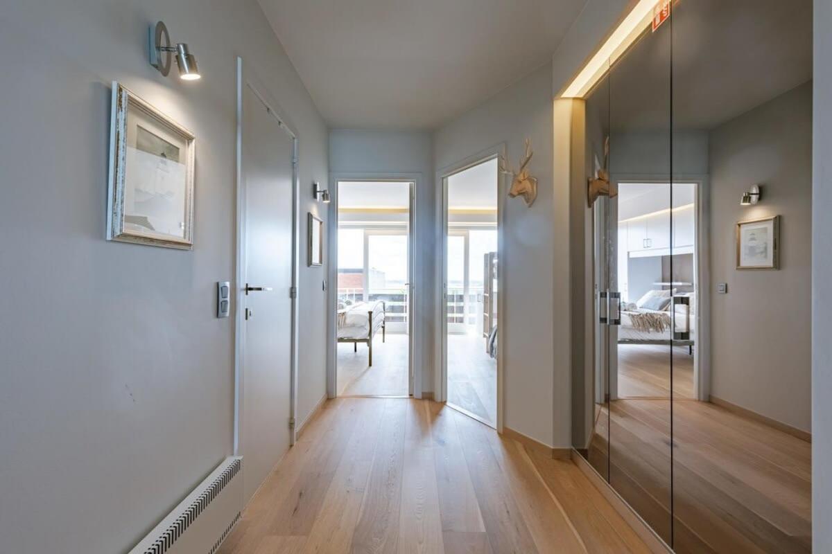 Huswell - Apartment With Stunning Sea View In Middelkerke Exterior photo